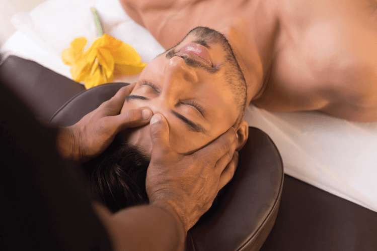 Massage Therapy: How Effective Is It To Relieve Pain?