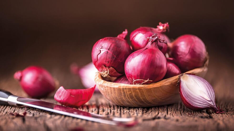 Can Onion be used to treat health issues?